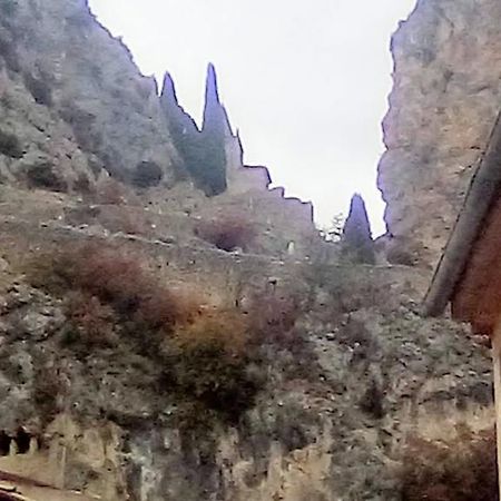 Apartament La Fontaine Moustiers-Sainte-Marie Zewnętrze zdjęcie