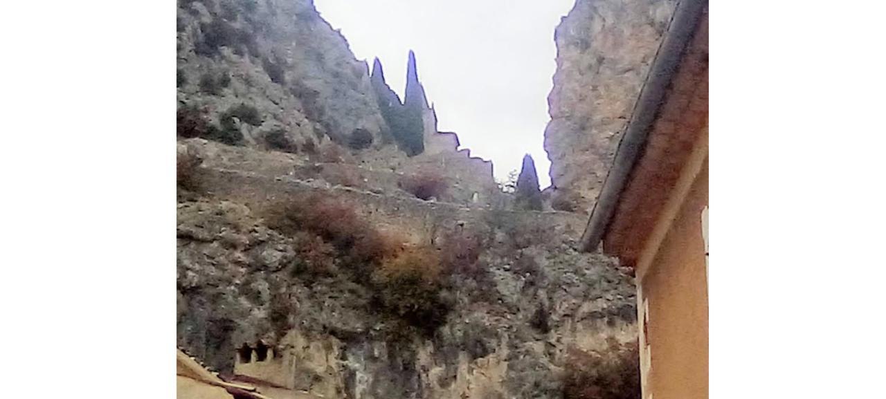Apartament La Fontaine Moustiers-Sainte-Marie Zewnętrze zdjęcie