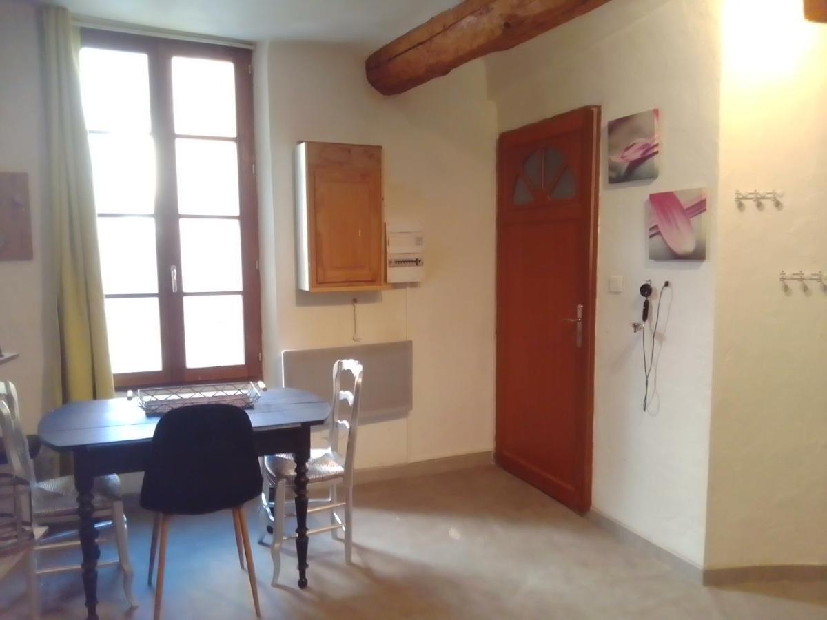 Apartament La Fontaine Moustiers-Sainte-Marie Zewnętrze zdjęcie